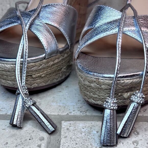 Badgley Mishka Silver Leather Cork Wedge Ankle Tie Diamond Tassel Sandals Sz 8.5 - Picture 4 of 15
